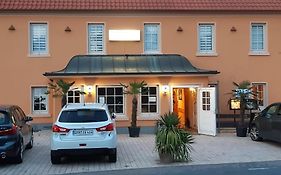 Hotel Und Pension Al Dente